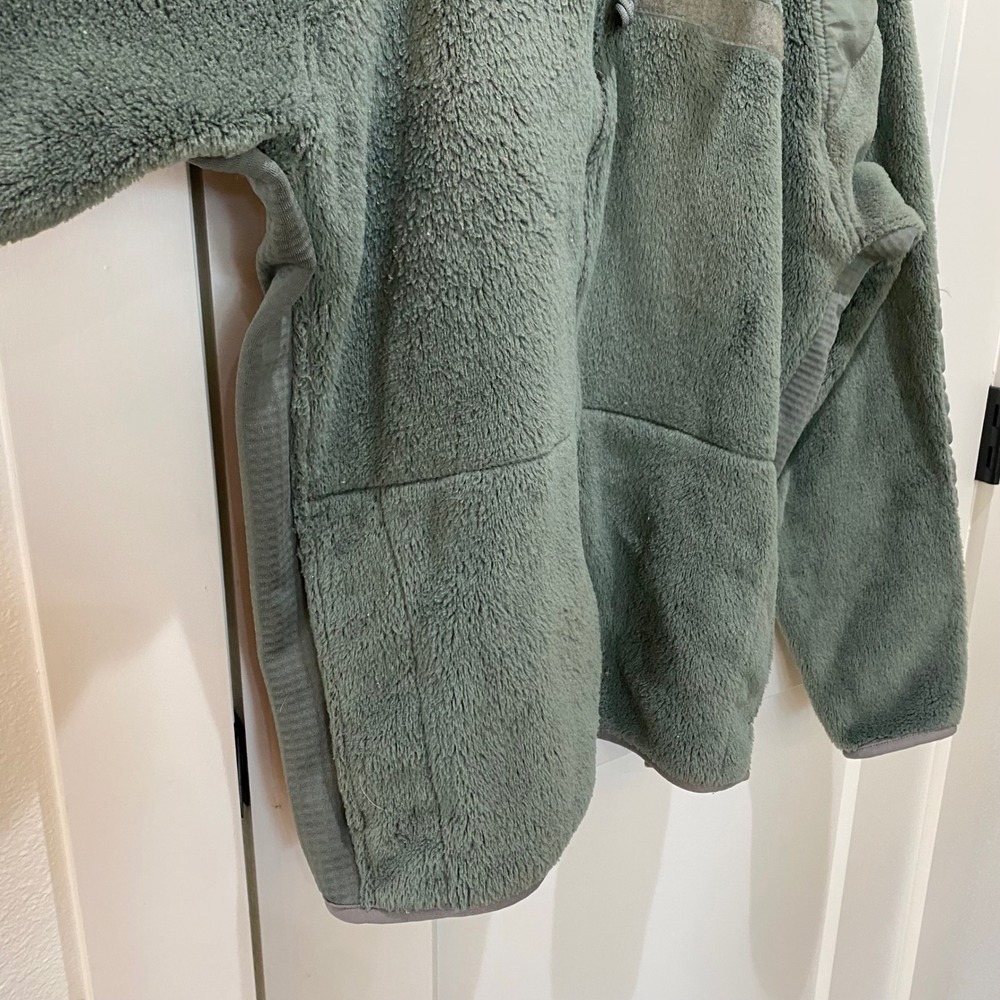 Polartec Full Zip Fleece Jacket. Olive Color, Medium, Cold Weather (Gen III) - Picture 3 of 8